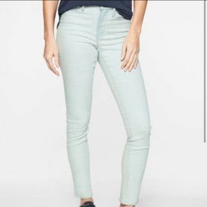 "ATHLETA Sculptek Skinny Crop Jean "